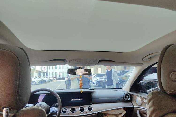 Used Mercedes-Benz E-Class 2023 E 300 L Luxury Model Headliner