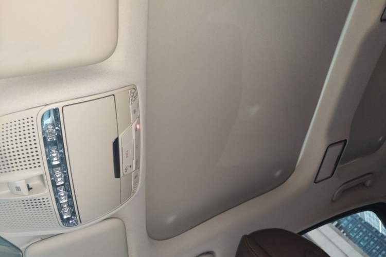 Used Mercedes-Benz E-Class 2023 E 300 L Stylish Model Headliner