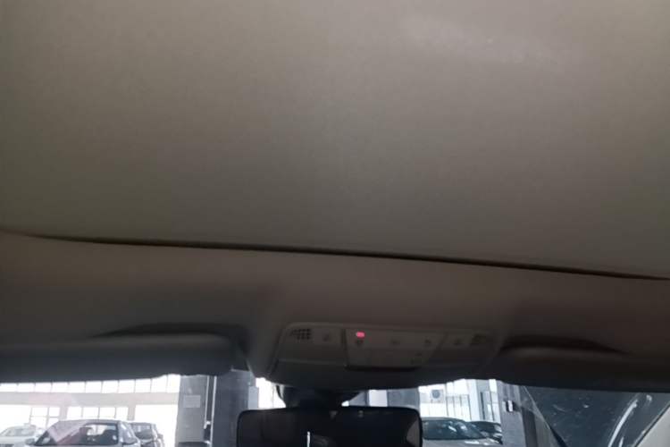 Used Mercedes-Benz E-Class 2023 E 260 L Headliner