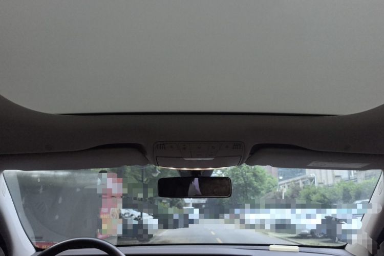 Used Mercedes-Benz E-Class 2023 Updated E 300 L Fashion Edition Headliner
