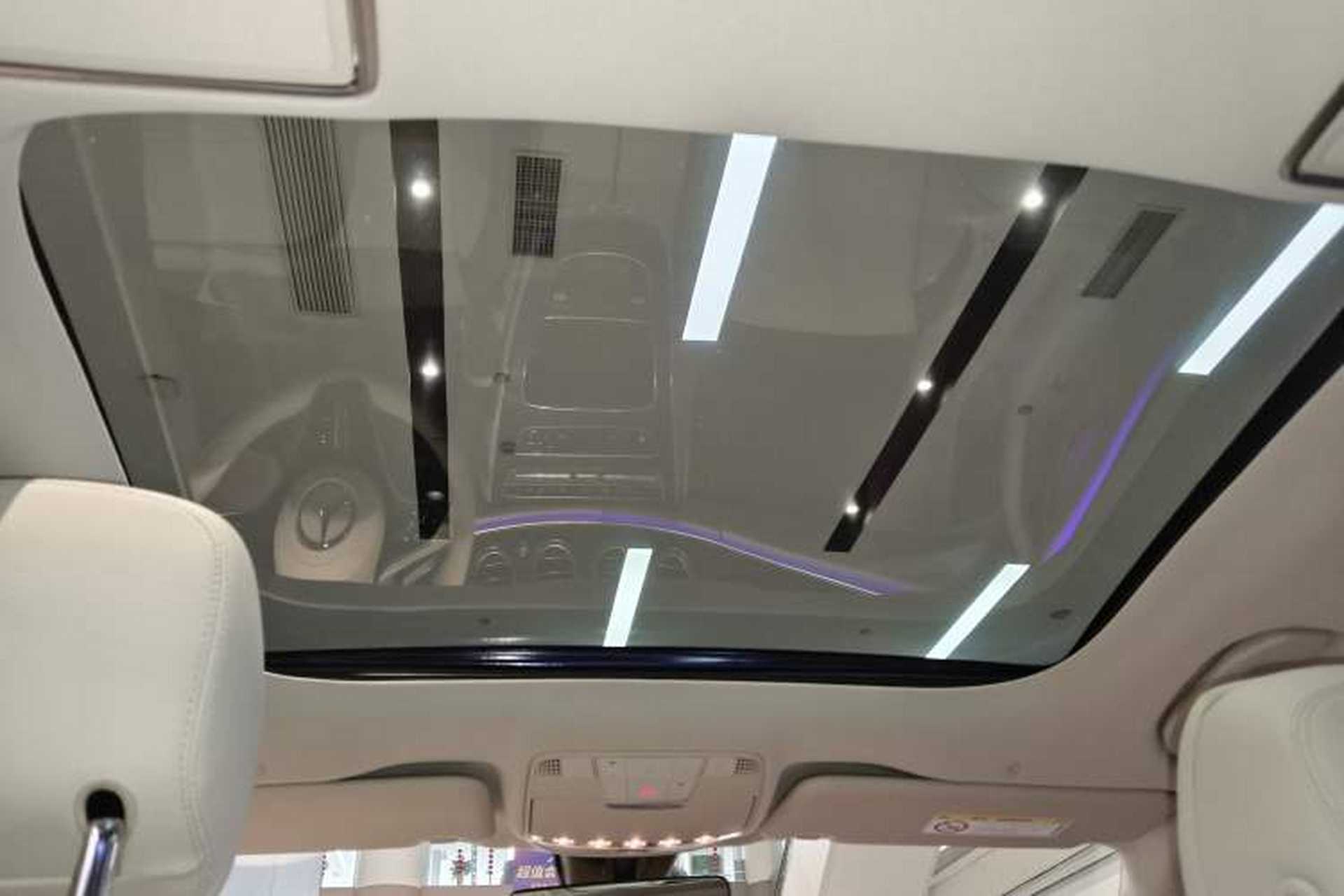 Used Mercedes-Benz E-Class 2023 Updated E 300 L Fashion Edition Headliner