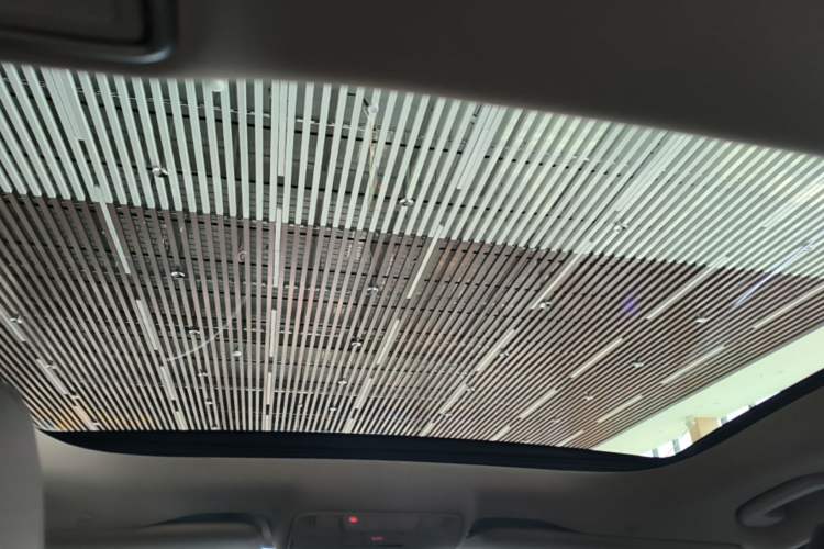 Used Mercedes-Benz E-Class 2023 Updated E 300 L Luxury Edition Headliner
