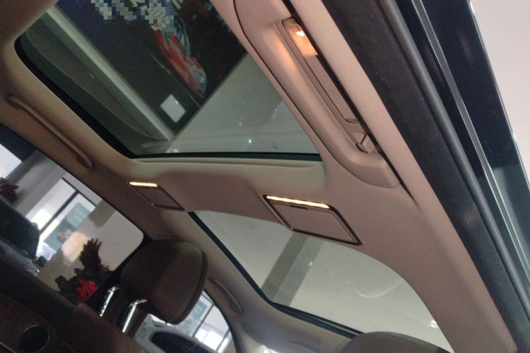 Used Mercedes-Benz E-Class 2023 Updated E 300 L Fashion Edition Headliner