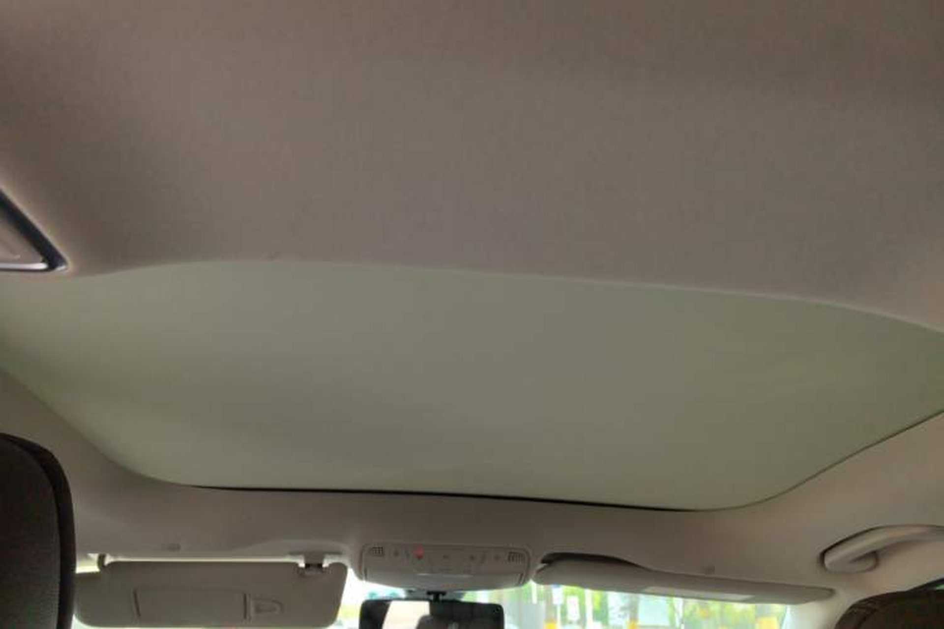 Used Mercedes-Benz E-Class 2023 Updated E 300 L Luxury Edition Headliner