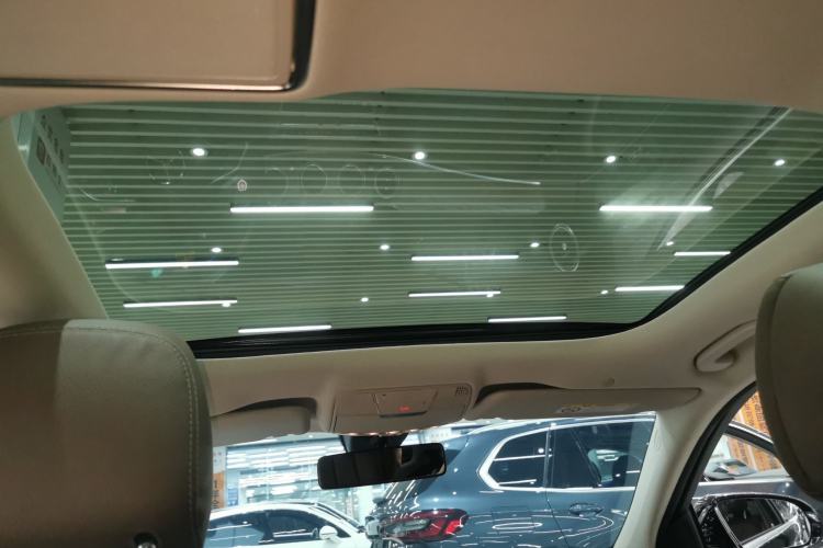 Used Mercedes-Benz E-Class 2023 E 300 L Luxury Model Headliner