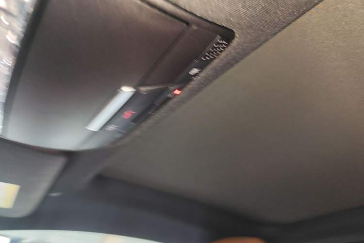 Used Mercedes-Benz E-Class 2023 E 260 Coupe Headliner