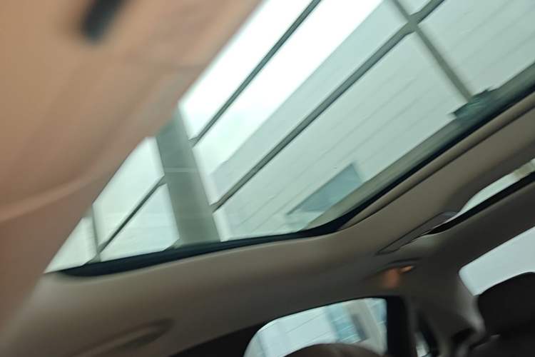 Used Mercedes-Benz E-Class 2023 Facelift E 260 L Headliner