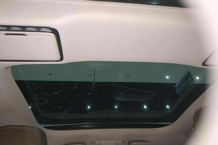 Used Mercedes-Benz E-Class 2023 E 300 L Luxury Model Headliner