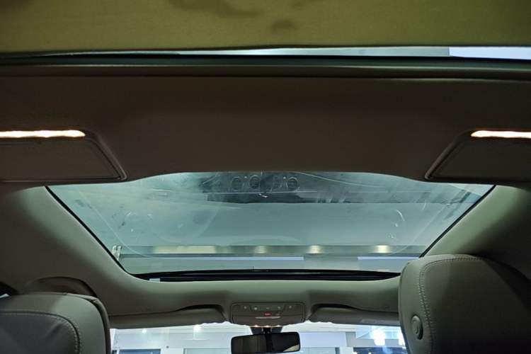 Used Mercedes-Benz E-Class 2023 E 300 L Luxury Model Headliner