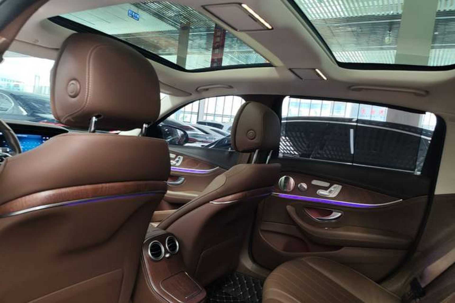 Used Mercedes-Benz E-Class 2023 Updated E 300 L Luxury Edition Headliner