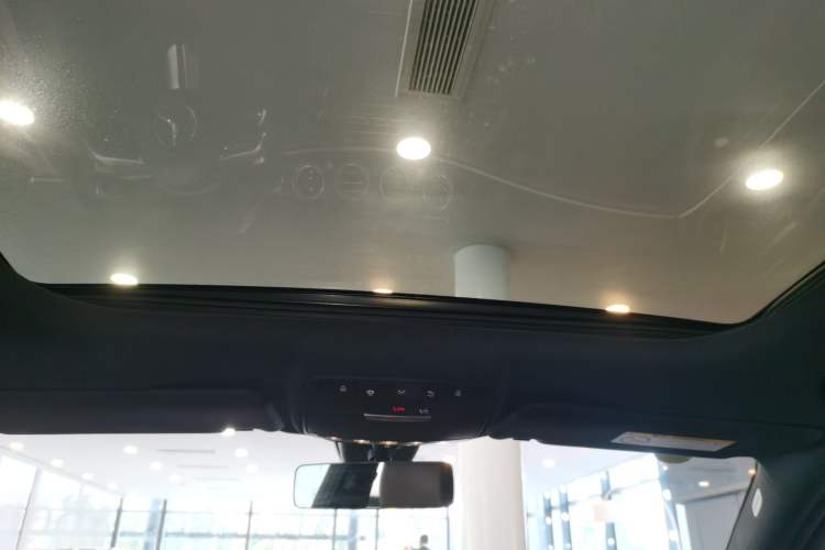 Used Mercedes-Benz E-Class 2023 Restyled E 260 Fashion Sport Edition Headliner