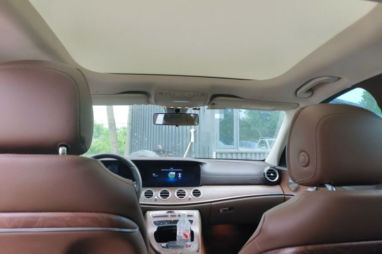 Used Mercedes-Benz E-Class 2023 E 260 L Headliner