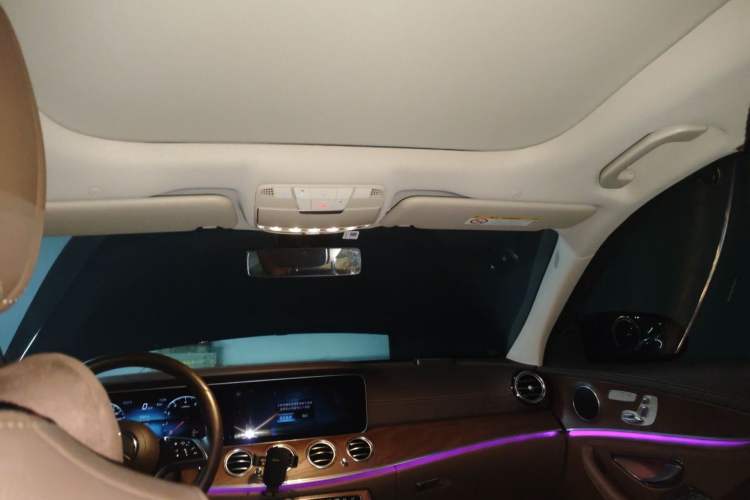 Used Mercedes-Benz E-Class 2023 Updated E 300 L Fashion Edition Headliner