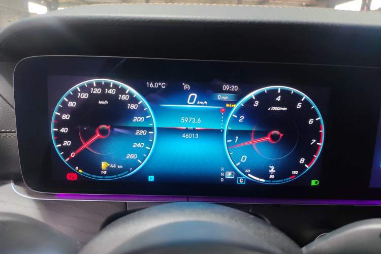 Used Mercedes-Benz E-Class 2023 Restyled E 300 L Sport Luxury Edition Instrument Cluster