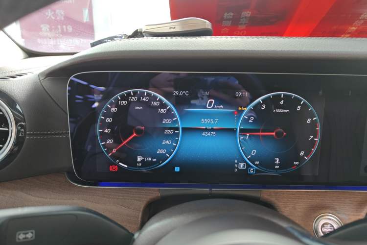 Used Mercedes-Benz E-Class 2023 Updated E 300 L Fashion Edition Instrument Cluster