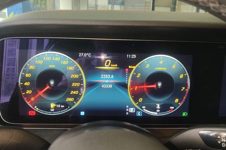 Used Mercedes-Benz E-Class 2023 E 260 L Sport Edition Instrument Cluster