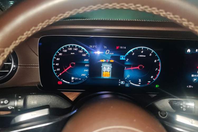 Used Mercedes-Benz E-Class 2023 E 260 L Instrument Cluster