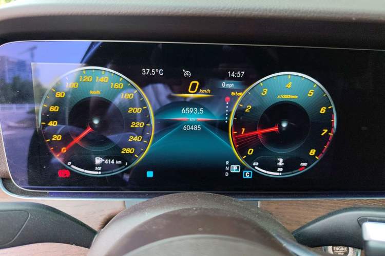 Used Mercedes-Benz E-Class 2023 Updated E 300 L Fashion Edition Instrument Cluster