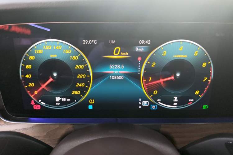 Used Mercedes-Benz E-Class 2023 Updated E 300 L Fashion Edition Instrument Cluster