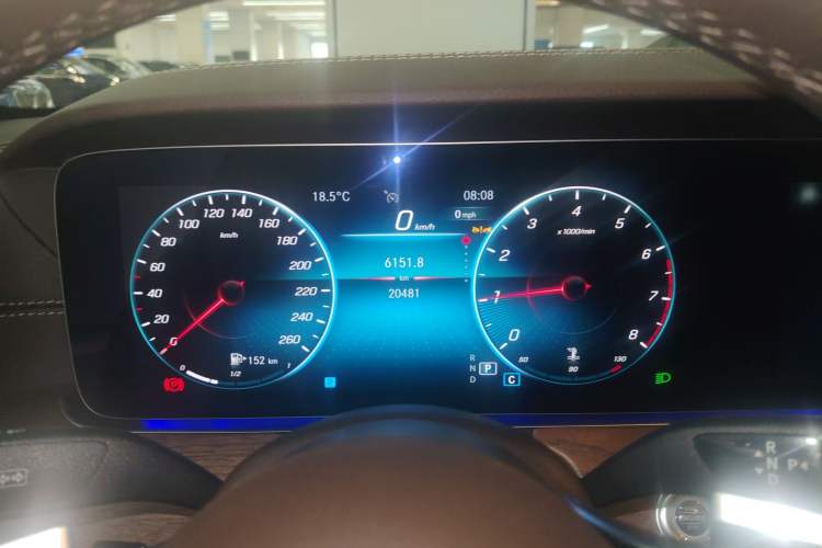 Used Mercedes-Benz E-Class 2023 Updated E 300 L Fashion Edition Instrument Cluster