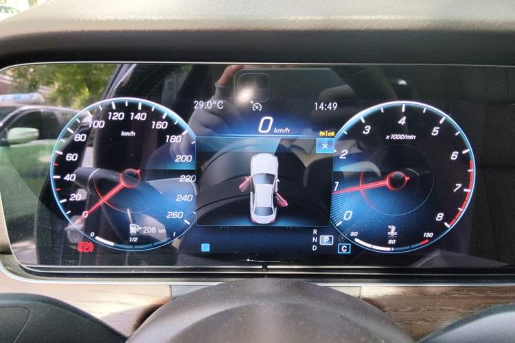 Used Mercedes-Benz E-Class 2023 E 300 L Stylish Model Instrument Cluster