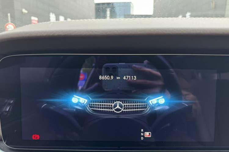 Used Mercedes-Benz E-Class 2023 Updated E 300 L Fashion Edition Instrument Cluster