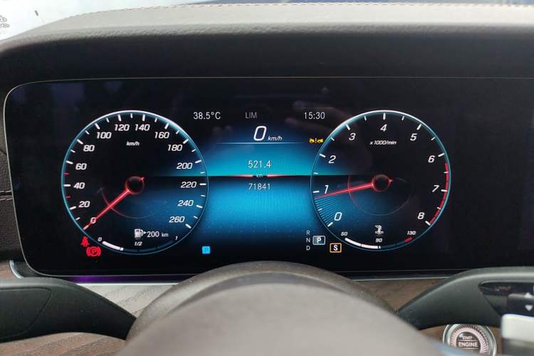 Used Mercedes-Benz E-Class 2023 E 260 L Instrument Cluster