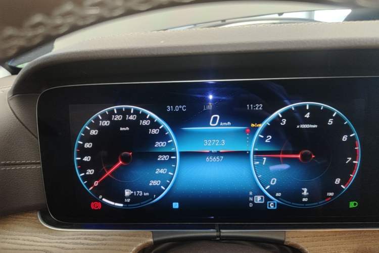 Used Mercedes-Benz E-Class 2023 Facelift E 260 L Instrument Cluster