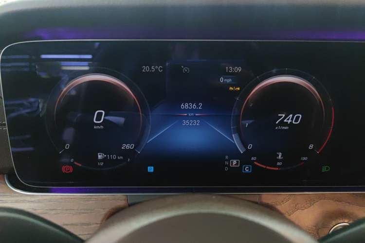 Used Mercedes-Benz E-Class 2023 Updated E 300 L Luxury Edition Instrument Cluster