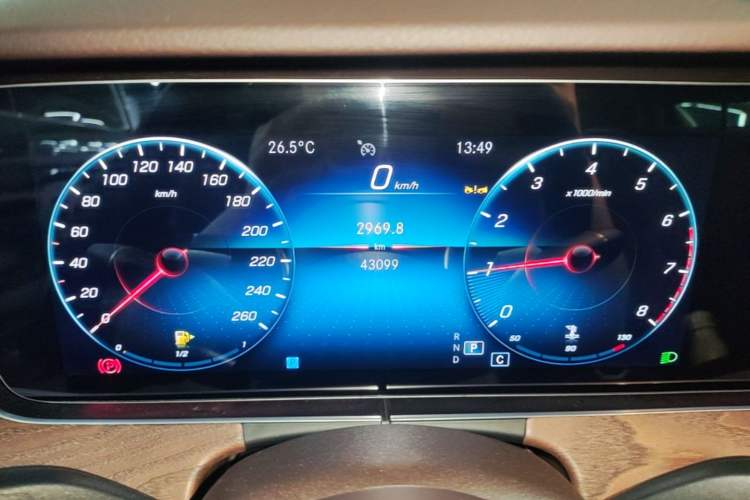 Used Mercedes-Benz E-Class 2023 Updated E 300 L Fashion Edition Instrument Cluster
