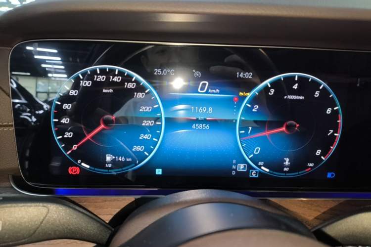 Used Mercedes-Benz E-Class 2023 Updated E 300 L Luxury Edition Instrument Cluster
