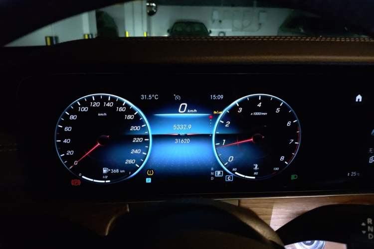 Used Mercedes-Benz E-Class 2023 Updated E 300 L Luxury Edition Instrument Cluster