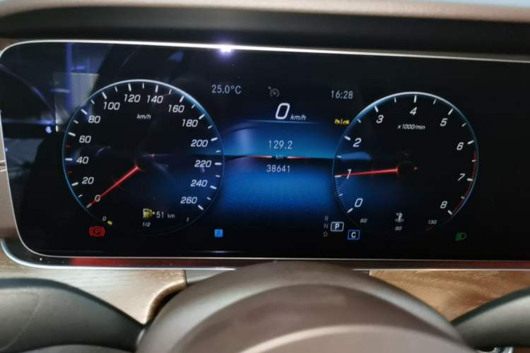 Used Mercedes-Benz E-Class 2023 E 260 L Instrument Cluster