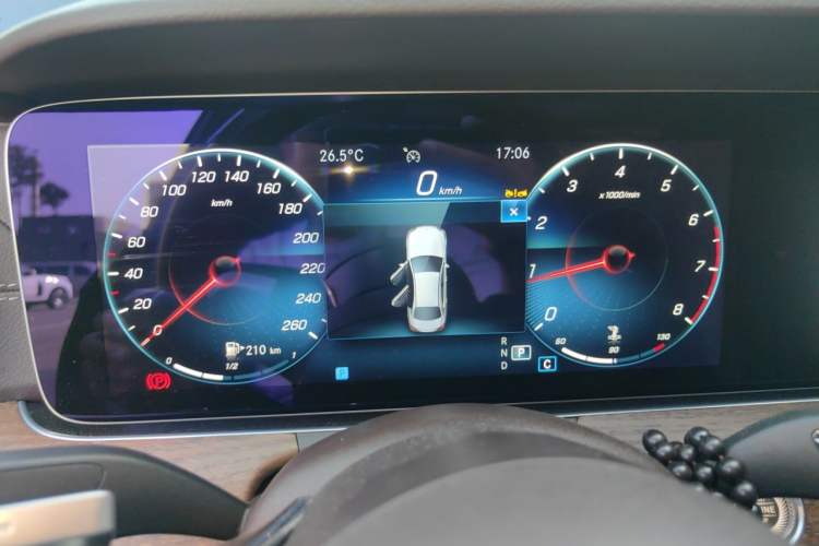 Used Mercedes-Benz E-Class 2023 Updated E 300 L Luxury Edition Instrument Cluster