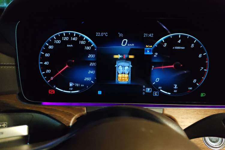 Used Mercedes-Benz E-Class 2023 E 260 L Instrument Cluster