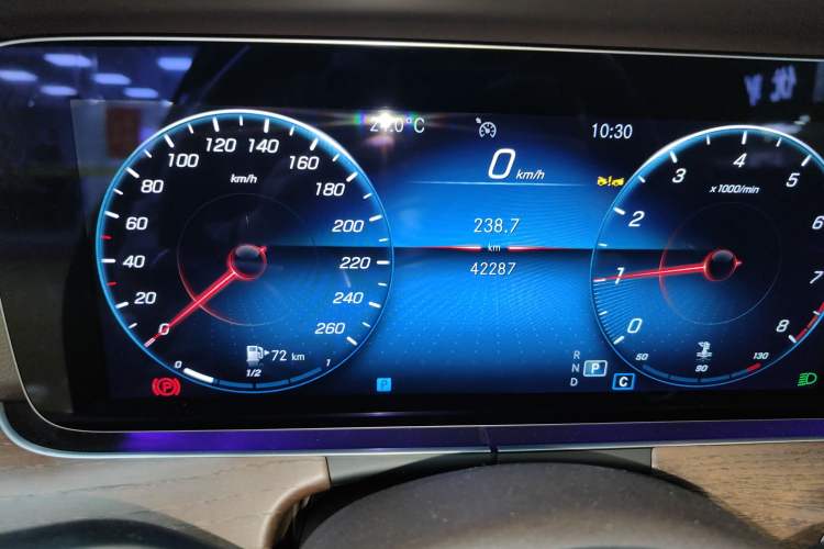 Used Mercedes-Benz E-Class 2023 E 300 L Stylish Model Instrument Cluster