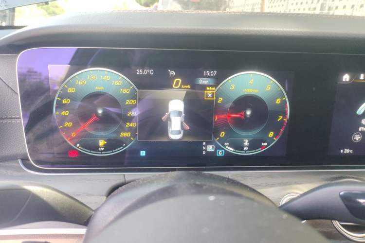 Used Mercedes-Benz E-Class 2023 Restyled E 300 L Sport Luxury Edition Instrument Cluster