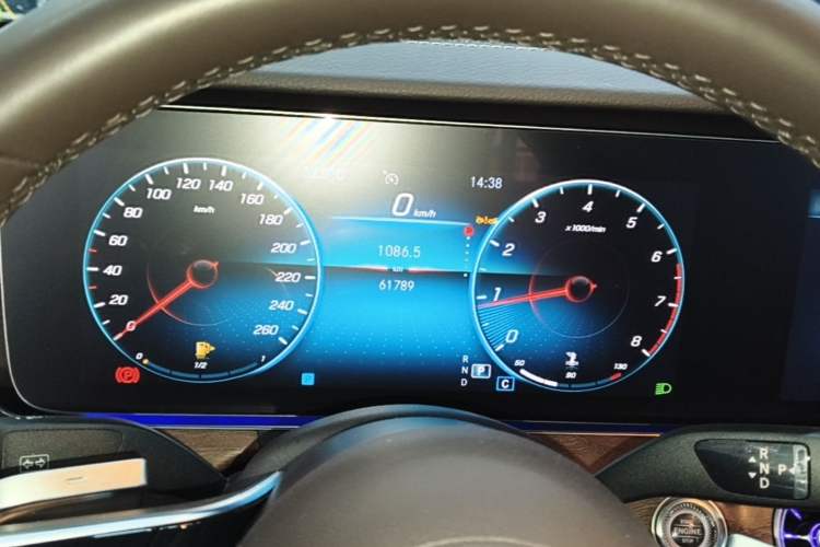 Used Mercedes-Benz E-Class 2023 Updated E 300 L Luxury Edition Instrument Cluster