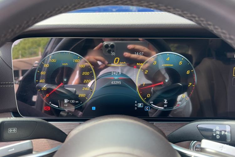 Used Mercedes-Benz E-Class 2023 Updated E 300 L Luxury Edition Instrument Cluster