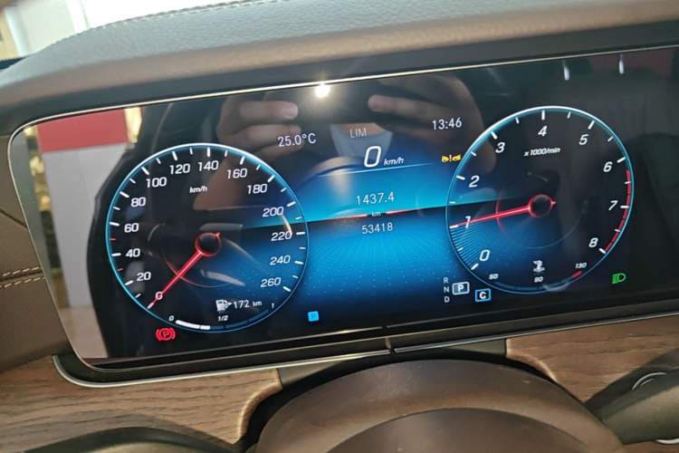 Used Mercedes-Benz E-Class 2023 E 300 L Stylish Model Instrument Cluster