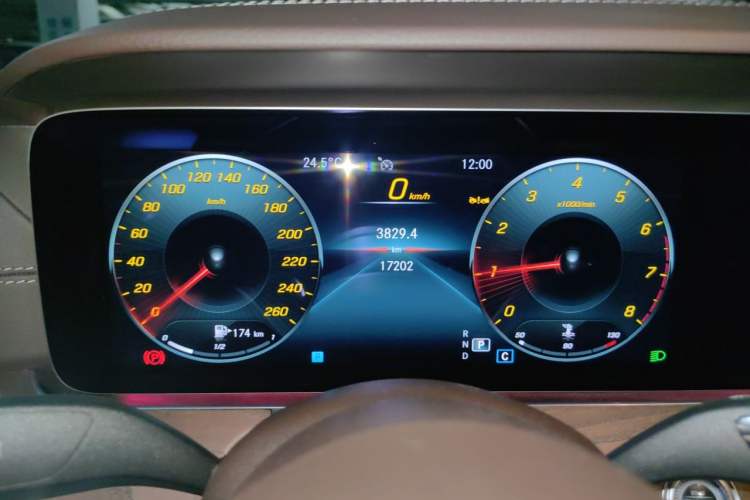 Used Mercedes-Benz E-Class 2023 E 260 L Instrument Cluster