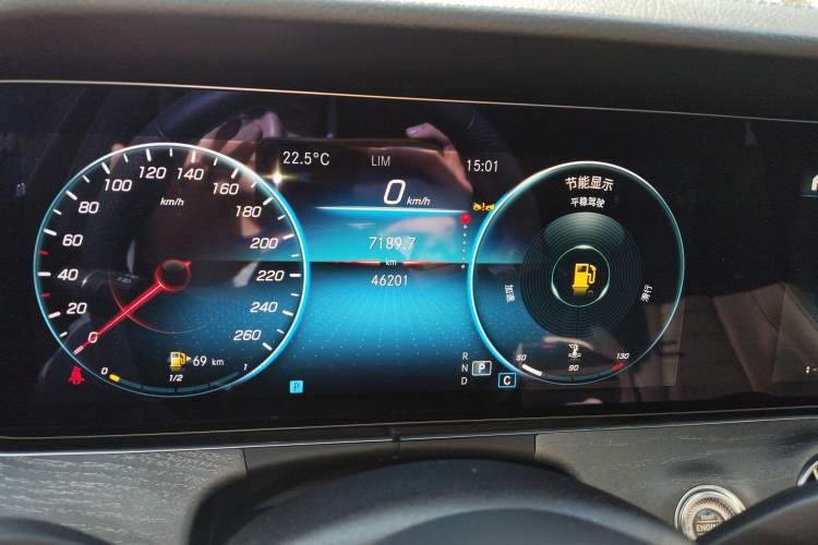 Used Mercedes-Benz E-Class 2023 Restyled E 300 L Sport Luxury Edition Instrument Cluster
