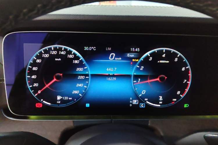 Used Mercedes-Benz E-Class 2023 Facelift E 260 L Instrument Cluster