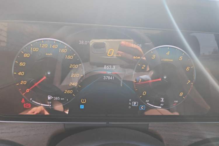 Used Mercedes-Benz E-Class 2023 Facelift E 260 L Instrument Cluster