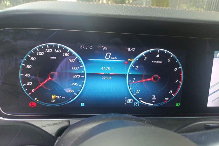 Used Mercedes-Benz E-Class 2023 E 300 L Sporty and Stylish Model Instrument Cluster