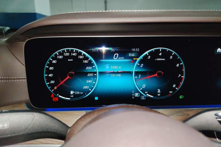 Used Mercedes-Benz E-Class 2023 Facelift E 260 L Instrument Cluster
