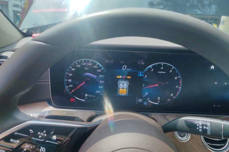 Used Mercedes-Benz E-Class 2023 E 300 L Stylish Model Instrument Cluster