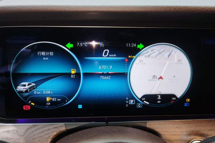 Used Mercedes-Benz E-Class 2023 Updated E 300 L Fashion Edition Instrument Cluster