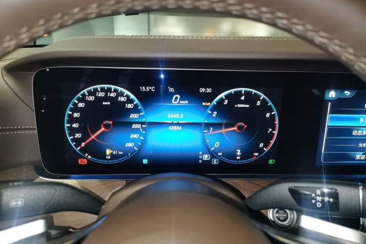 Used Mercedes-Benz E-Class 2023 Updated E 300 L Fashion Edition Instrument Cluster