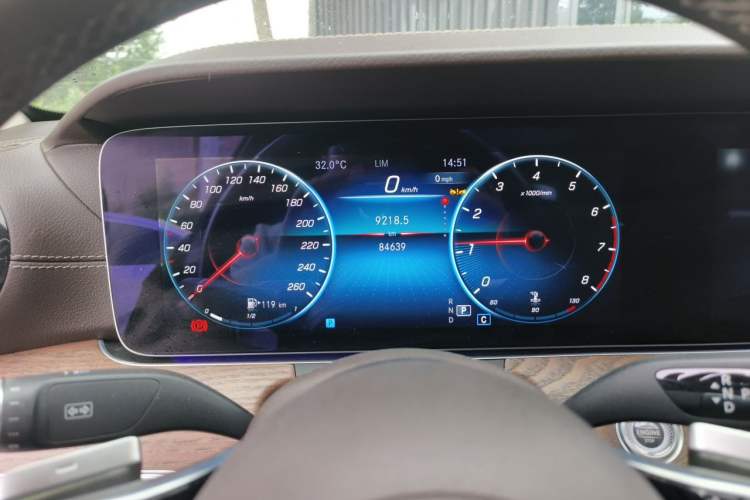 Used Mercedes-Benz E-Class 2023 E 260 L Instrument Cluster